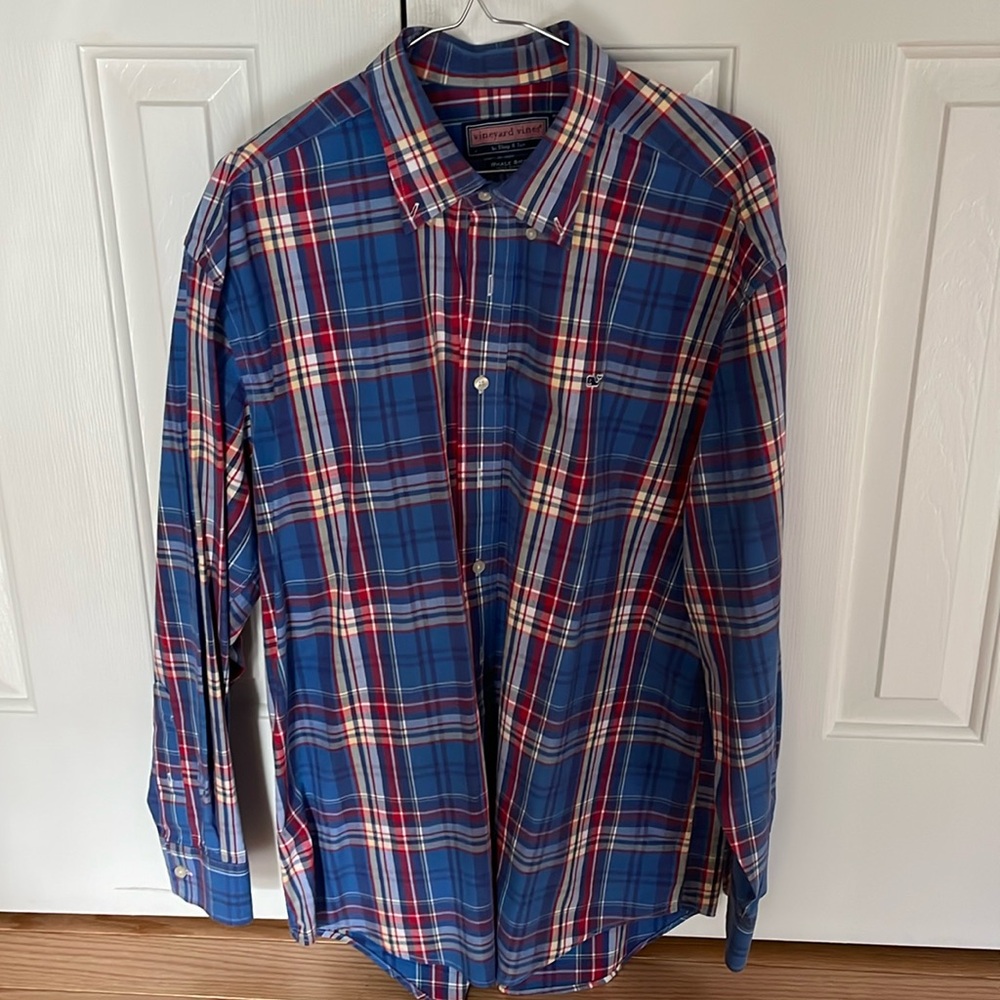 Vineyard Vines long  sleeve blue plaid button down